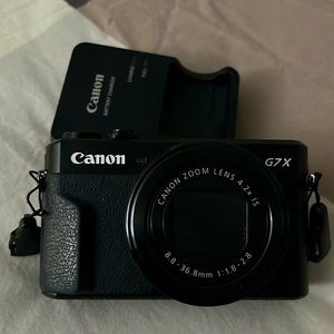 Canon G7X